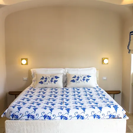 Regina Di Ulivi Bed & Breakfast Ostuni