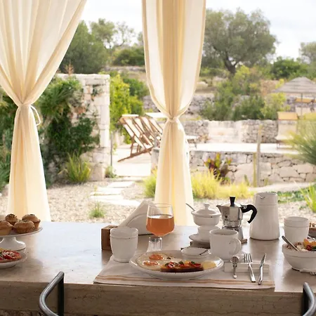 Regina Di Ulivi 4* Ostuni