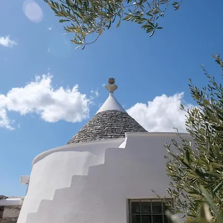 Regina Di Ulivi לינה וארוחת בוקר 4*