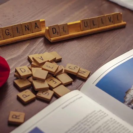 לינה וארוחת בוקר Regina Di Ulivi 4*