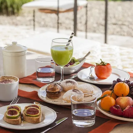 Regina Di Ulivi 4* 오스투니